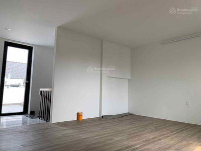 Do Xuan Hop Street, Vietnam Do Xuan Hop Street, Vietnam