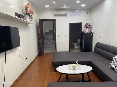 Ngoc Thuy Street, Vietnam Ngoc Thuy Street, Vietnam