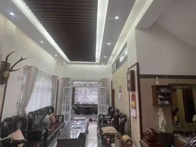 Dang Thuy Tram Street, Vietnam Dang Thuy Tram Street, Vietnam