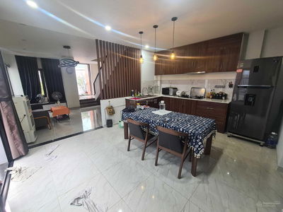 Vuon Lai Street, Vietnam Vuon Lai Street, Vietnam