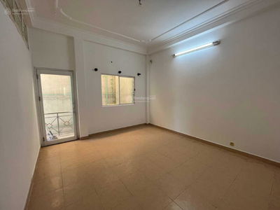 Nguyen Thi Thap Street, Vietnam  Nguyen Thi Thap Street, Vietnam