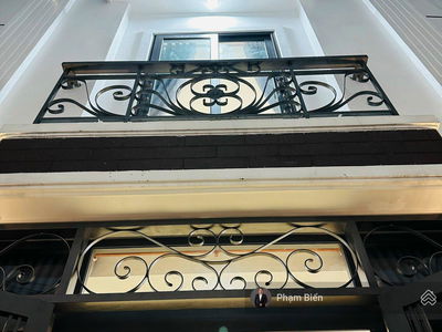 Nguyen Thai Son Street, Vietnam Nguyen Thai Son Street, Vietnam