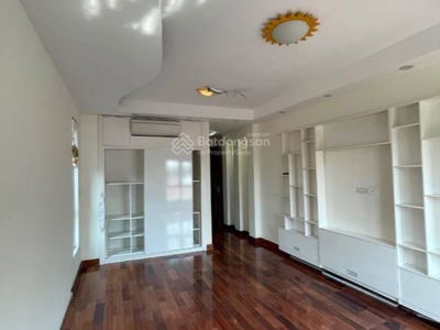 Dang Thai Mai Street, Vietnam Dang Thai Mai Street, Vietnam