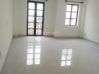 Duong Quang Ham Street, Vietnam Duong Quang Ham Street, Vietnam