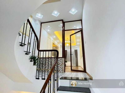 Hoang Cau Street, Vietnam Hoang Cau Street, Vietnam