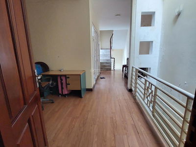 Hoang Van Thai Street, Vietnam Hoang Van Thai Street, Vietnam