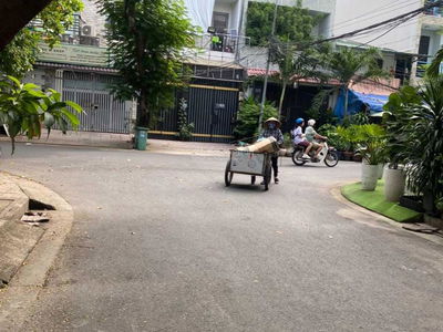 Dang Thuy Tram Street, Vietnam Dang Thuy Tram Street, Vietnam