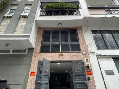 Tran Dinh Xu Street, Vietnam  Tran Dinh Xu Street, Vietnam