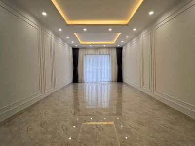 Trung Kinh Street Trung Kinh Street