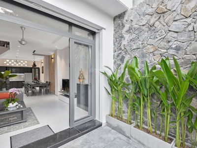 Nguyen Chi Thanh Street, Vietnam Nguyen Chi Thanh Street, Vietnam