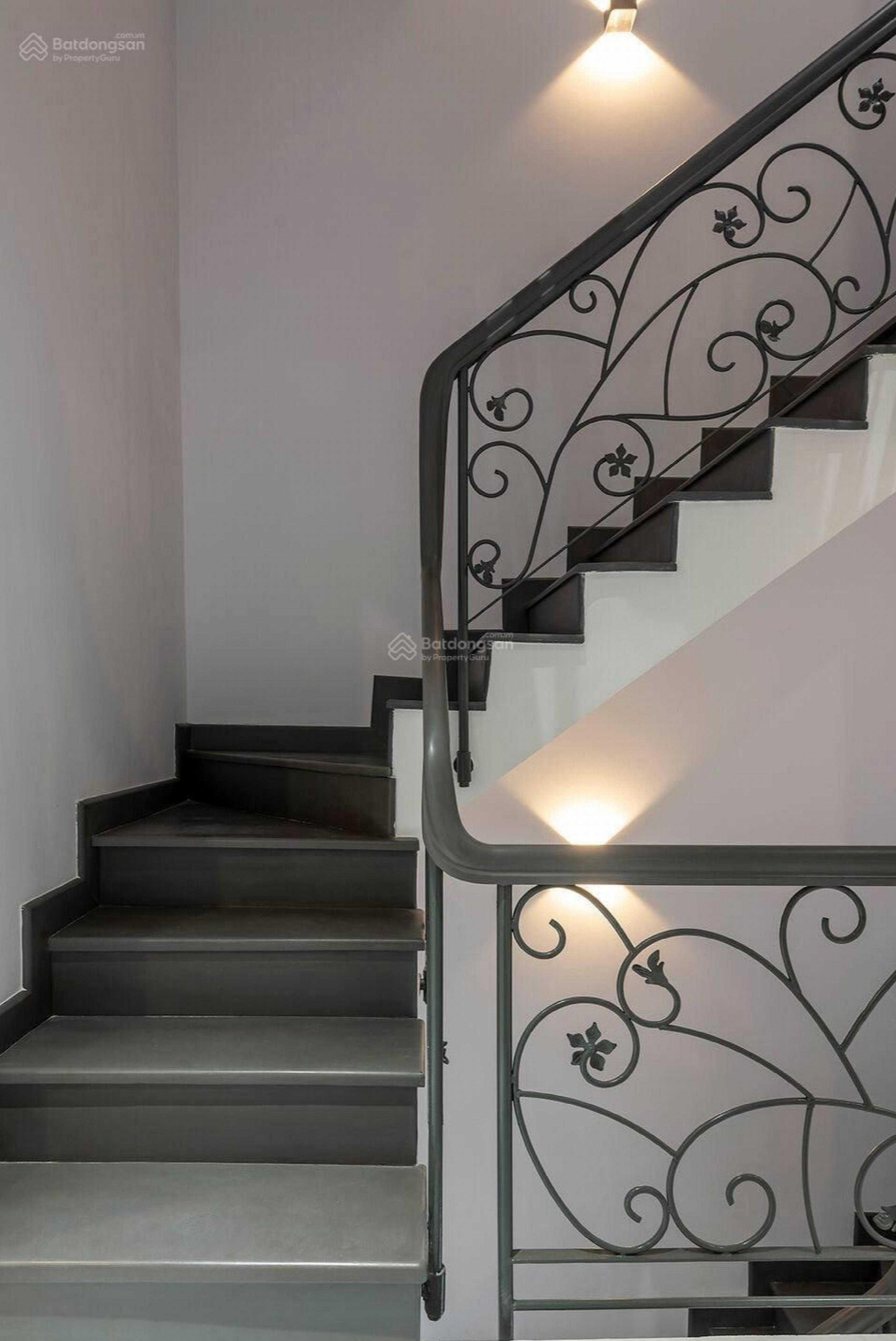 Nguyen Chi Thanh Street, Vietnam Nguyen Chi Thanh Street, Vietnam