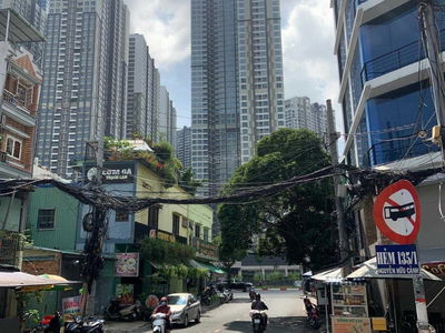 135/, Vietnam 135/, Vietnam