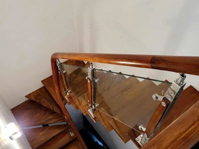 Bach Dang Street, Vietnam Bach Dang Street, Vietnam