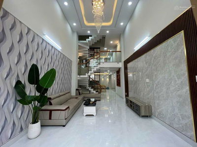 Le Duc Tho Street, Vietnam Le Duc Tho Street, Vietnam