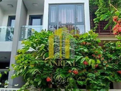 Nguyen Thi Dinh Street, Vietnam Nguyen Thi Dinh Street, Vietnam