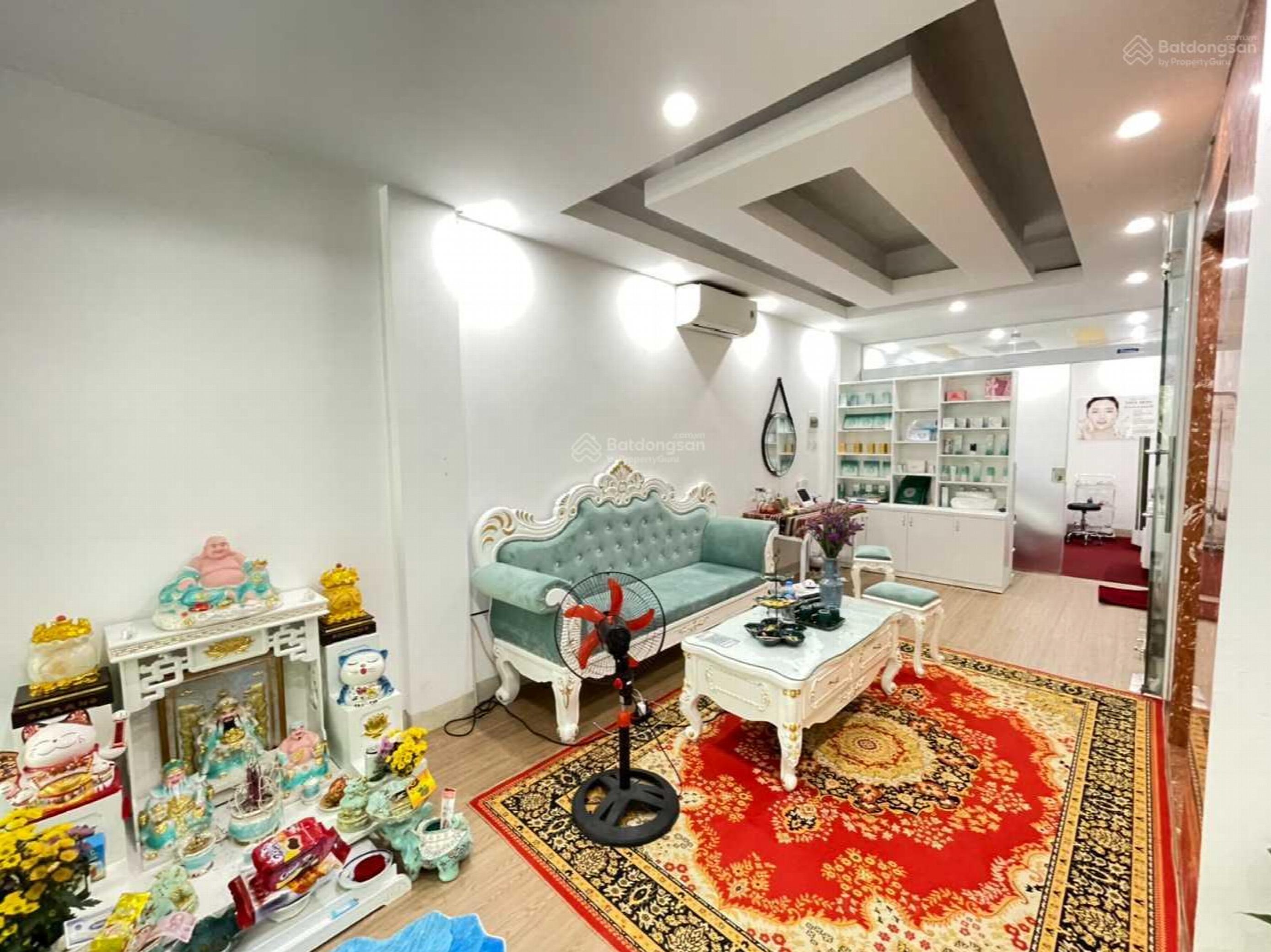 Tran Quang Dieu Street, Vietnam Tran Quang Dieu Street, Vietnam