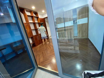 Pham Van Dong Street, Vietnam  Pham Van Dong Street, Vietnam