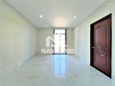 Nguyen Hoang Street, Vietnam Nguyen Hoang Street, Vietnam