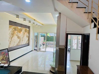 Phan Dang Luu Street, Vietnam Phan Dang Luu Street, Vietnam