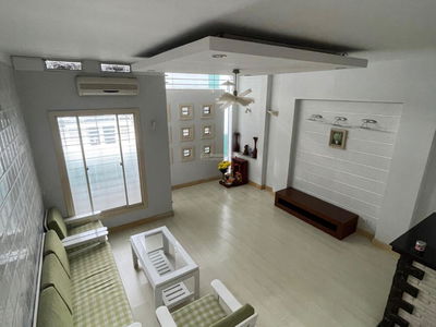 Hoang Quoc Viet Street, Vietnam Hoang Quoc Viet Street, Vietnam