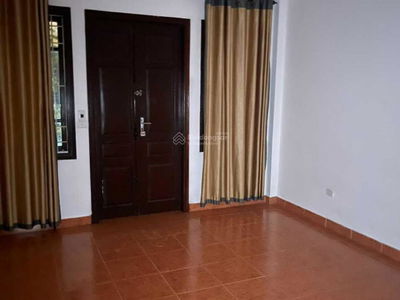 Nguyen Canh Di Street, Vietnam Nguyen Canh Di Street, Vietnam