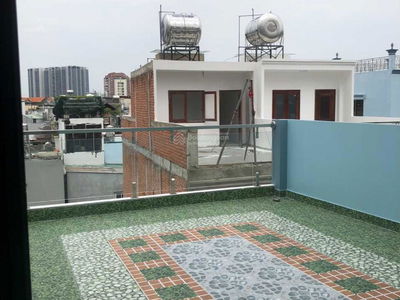 Lac Long Quan Street, Vietnam Lac Long Quan Street, Vietnam