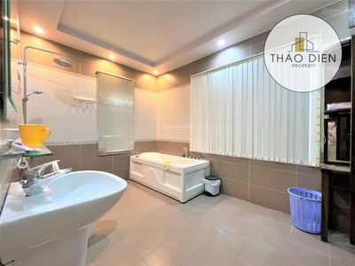 Duong Van An Street, Vietnam Duong Van An Street, Vietnam