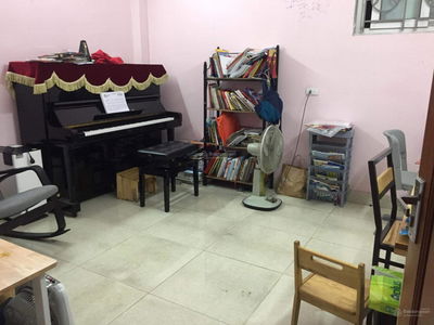 Quang Trung Street, Vietnam Quang Trung Street, Vietnam