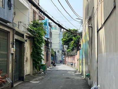 Phan Dang Luu Street, Vietnam Phan Dang Luu Street, Vietnam