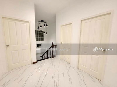 Gehäuse In Wichit, Thailand Gehäuse In Wichit, Thailand