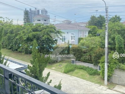 Golden Neo Sukhumvit - Lasalle, Samut Prakan, Thailand Golden Neo Sukhumvit - Lasalle, Samut Prakan, Thailand