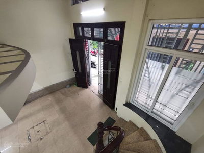 Nguyen Chi Thanh Street, Vietnam Nguyen Chi Thanh Street, Vietnam