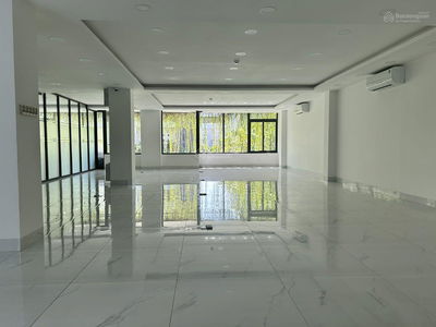 Truong Son Street, Vietnam Truong Son Street, Vietnam