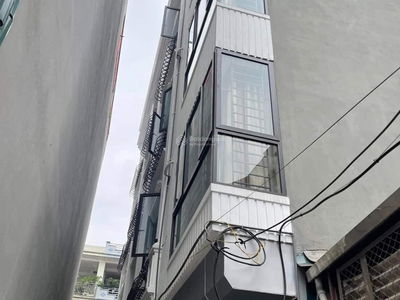 Tan Thuy Street, Vietnam Tan Thuy Street, Vietnam