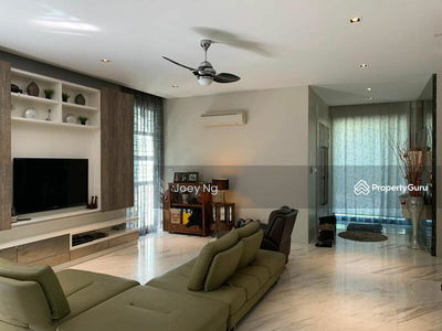 Semi-D house at Glenmarie, Malaysia Semi-D house at Glenmarie, Malaysia