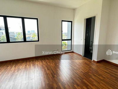 Semi-D house at Setia Alam, Malaysia Semi-D house at Setia Alam, Malaysia