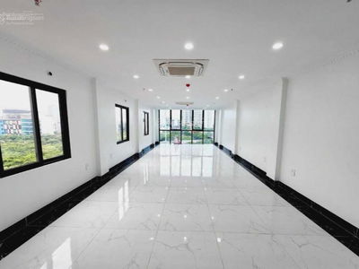 Le Van Thiem Street, Vietnam Le Van Thiem Street, Vietnam