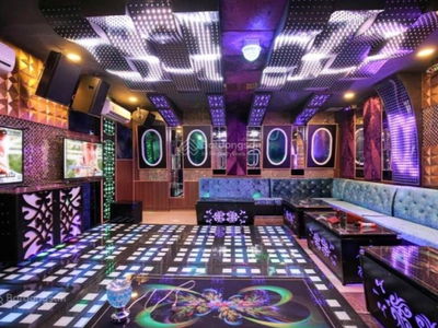 Su Van Hanh Street, Vietnam Su Van Hanh Street, Vietnam