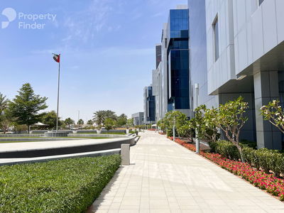 Samana Golf Avenue, United Arab Emirates  Samana Golf Avenue, United Arab Emirates
