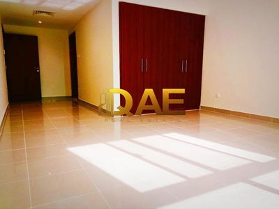 Al Khail Gate, United Arab Emirates  Al Khail Gate, United Arab Emirates