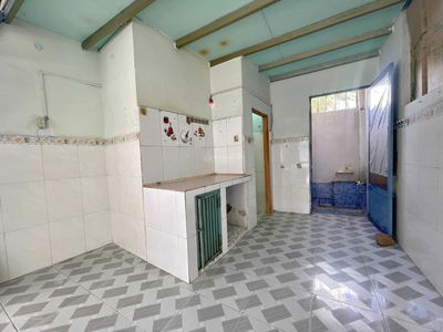 Nguyen Van Hoa Street, Vietnam Nguyen Van Hoa Street, Vietnam