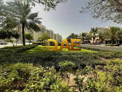 Al Khail Gate, United Arab Emirates  Al Khail Gate, United Arab Emirates