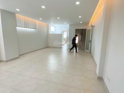 Nguyen Thi Minh Khai Street Nguyen Thi Minh Khai Street