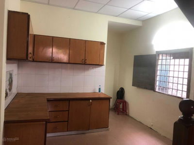 Lac Long Quan Street, Vietnam Lac Long Quan Street, Vietnam