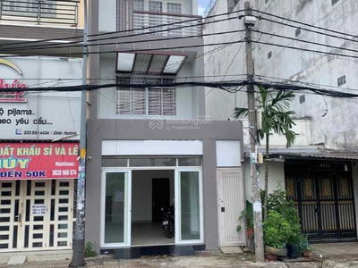 Tan Son Street, Vietnam Tan Son Street, Vietnam