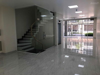 Dai Quang Minh Sala, Vietnam Dai Quang Minh Sala, Vietnam