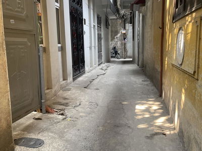 Ton Duc Thang Street, Vietnam Ton Duc Thang Street, Vietnam