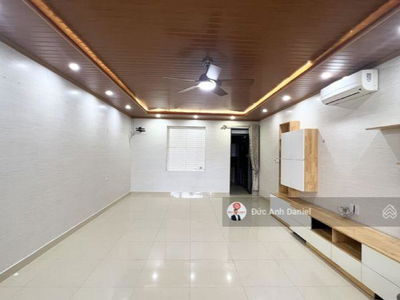 Trung Luc Street, Vietnam Trung Luc Street, Vietnam