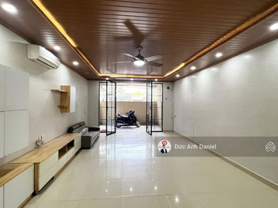 Trung Luc Street, Vietnam Trung Luc Street, Vietnam