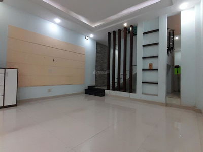 Nguyen Oanh Street, Vietnam Nguyen Oanh Street, Vietnam